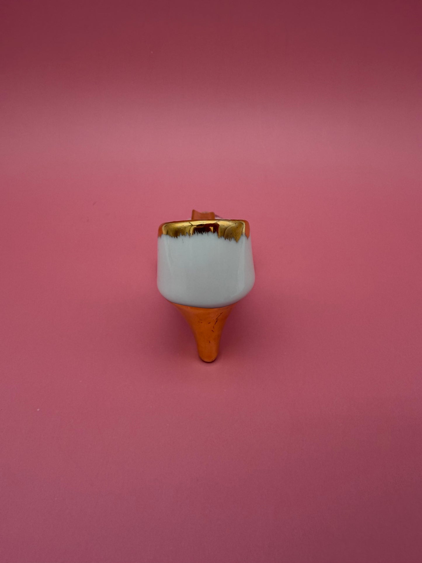 Vivi-Smoking Accessory-Pearl's Puff Parlor