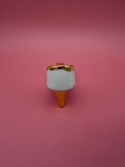 Vivi-Smoking Accessory-Pearl's Puff Parlor