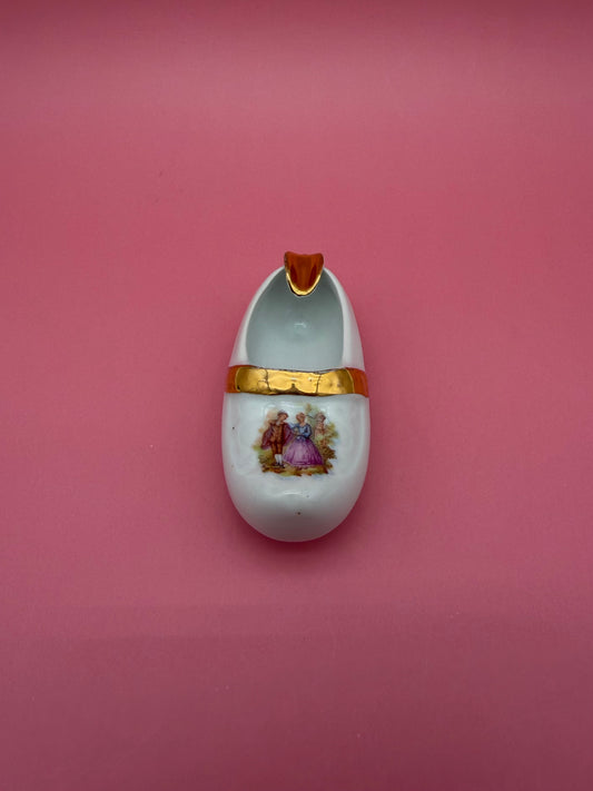 Vivi-Smoking Accessory-Pearl's Puff Parlor