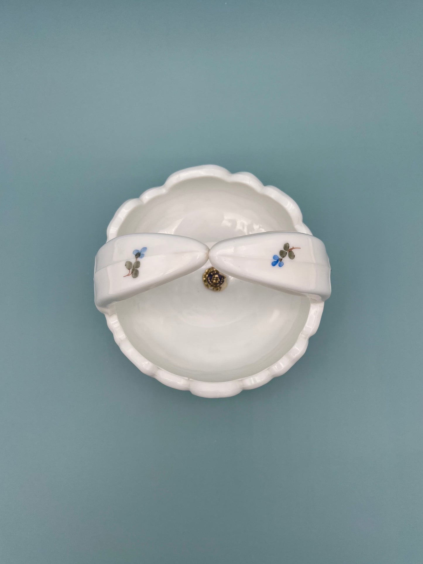 Zoey-Smoking Accessory-Pearl&#39;s Puff Parlor