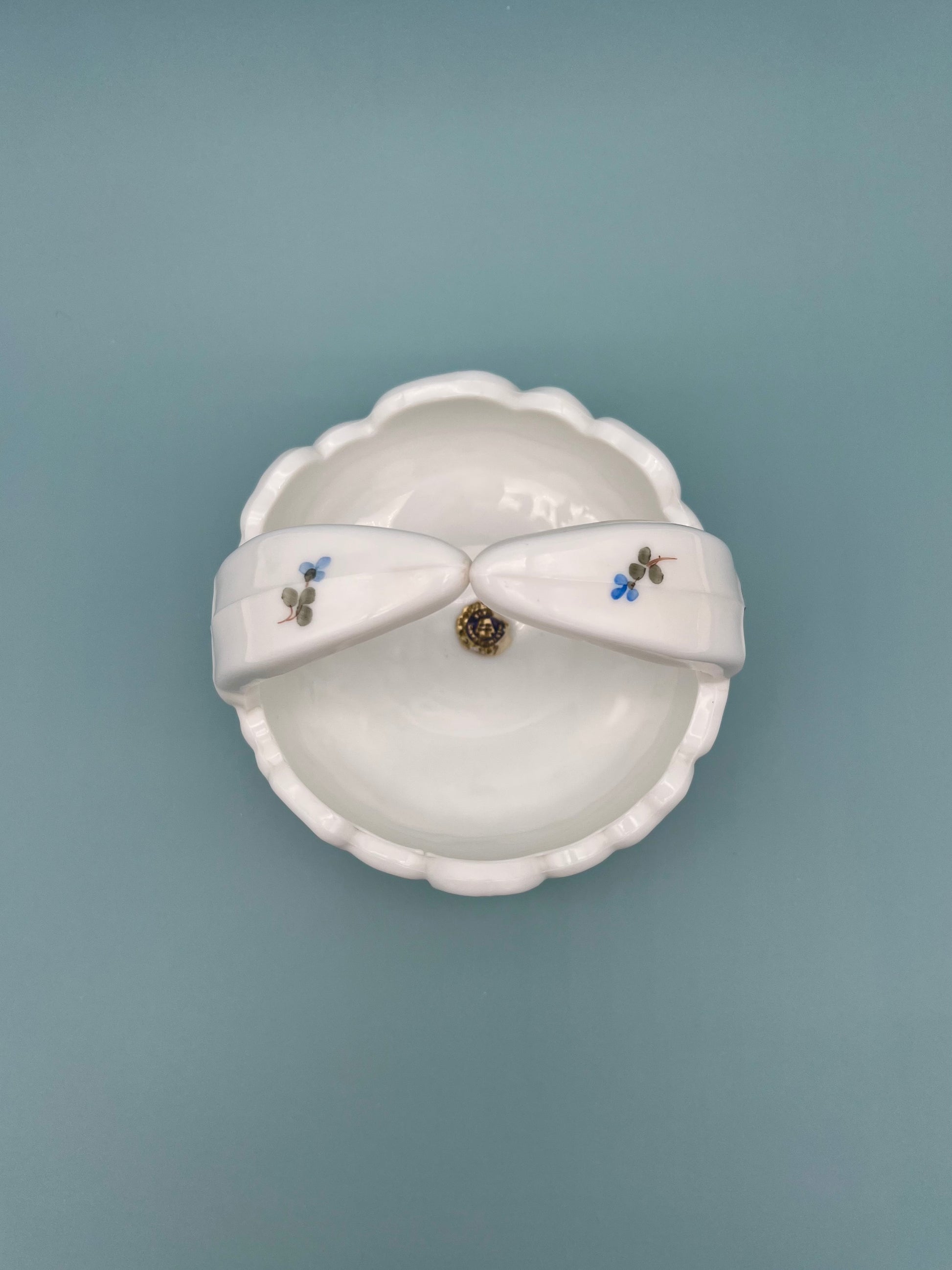 Zoey-Smoking Accessory-Pearl&#39;s Puff Parlor